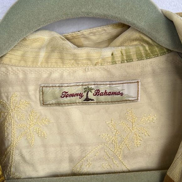 Tommy Bahama Mens 100% Silk Hawaiian Shirt, Yellow, size XL - Picture 4 of 8